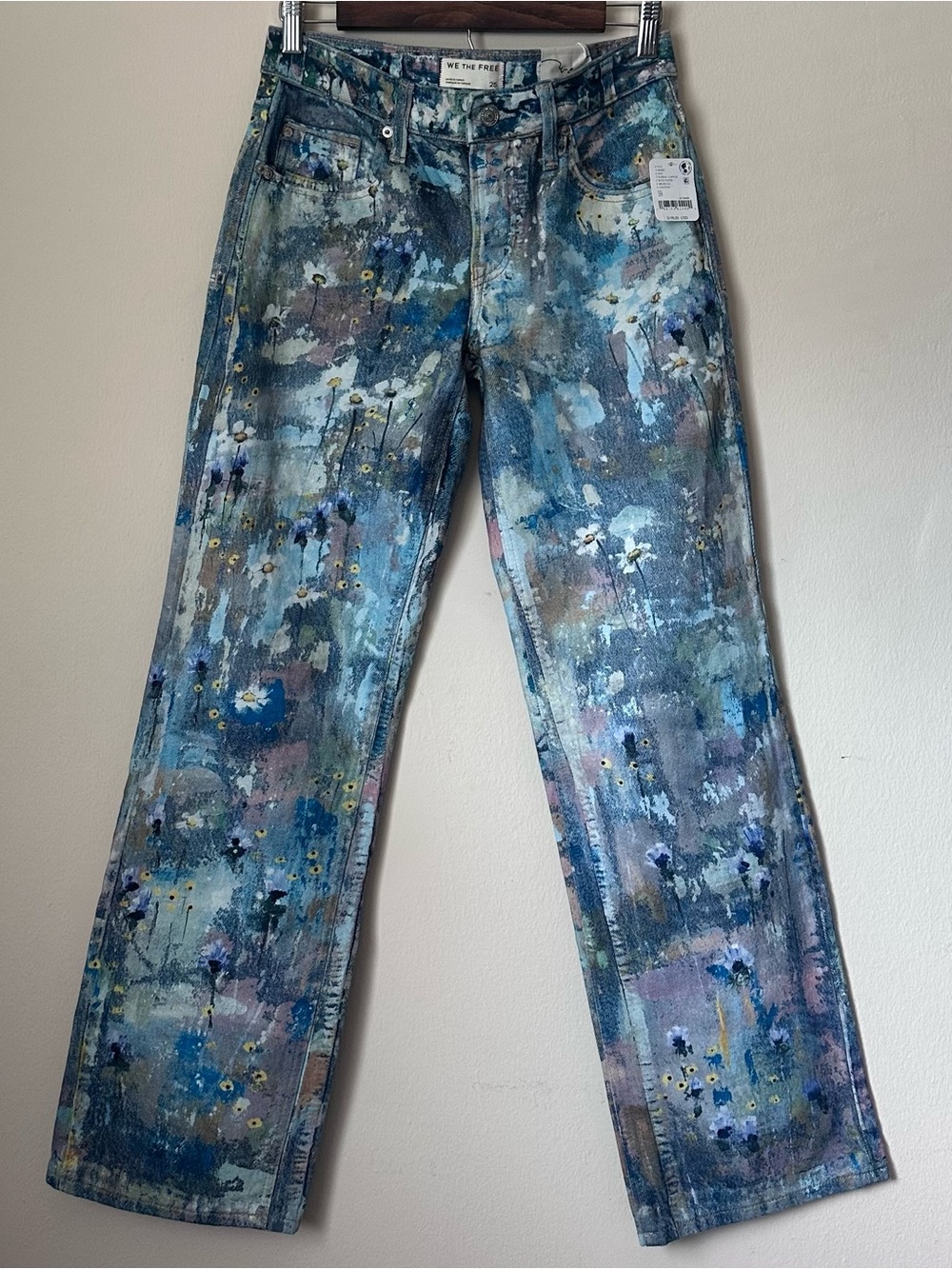 WE THE FREE Low-Rise Floral Painted Boyfriend Jeans (25) NWT